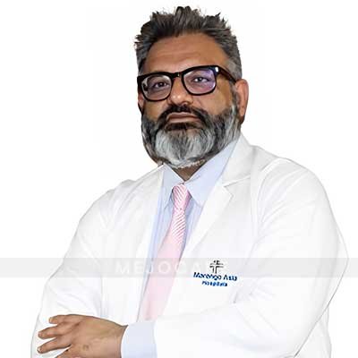 dr kunal nigam